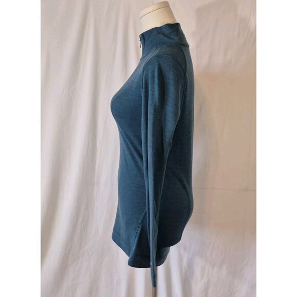 Sold! Smart Wool Womens Dark Blue Classic Thermal Merino Base Layer Top Medium - Picture 6 of 9